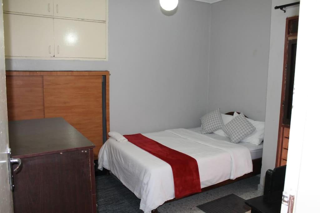 Ibex Hill Apartment- Power Backup Лусака Екстериор снимка